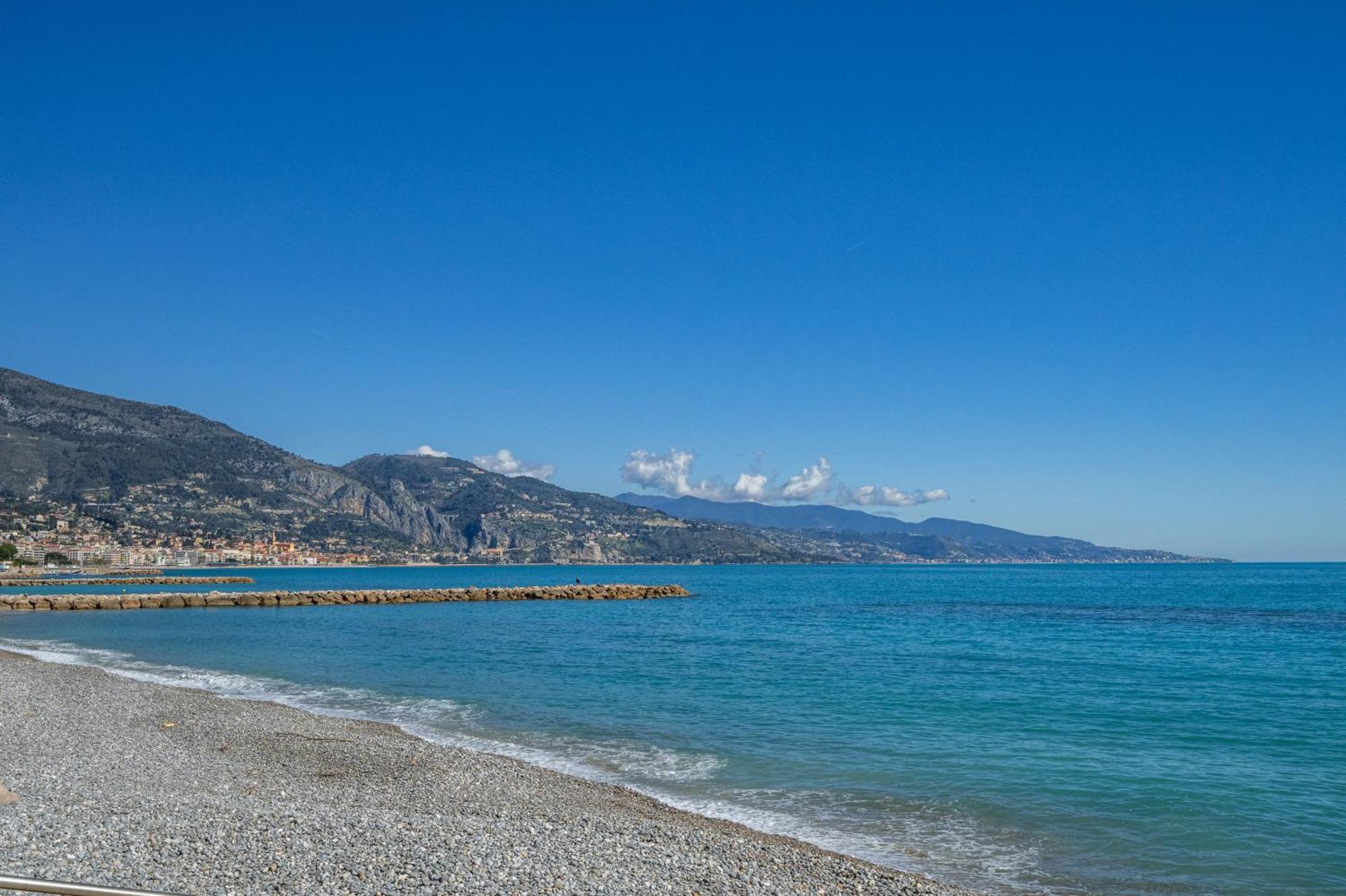 Le Coq Victor Hugo - Garage - Ac - Wifi - Quiet Apartment Roquebrune-Cap-Martin Bagian luar foto