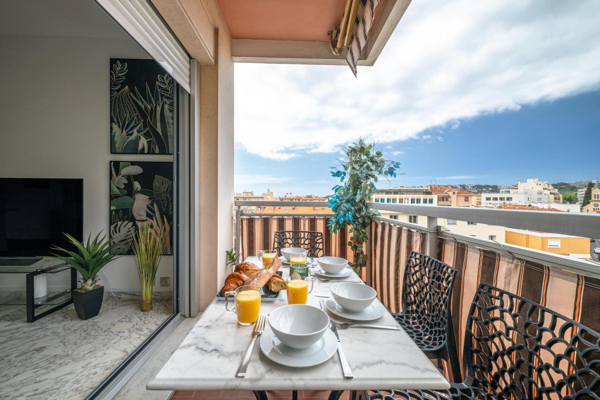 Le Coq Victor Hugo - Garage - Ac - Wifi - Quiet Apartment Roquebrune-Cap-Martin Bagian luar foto