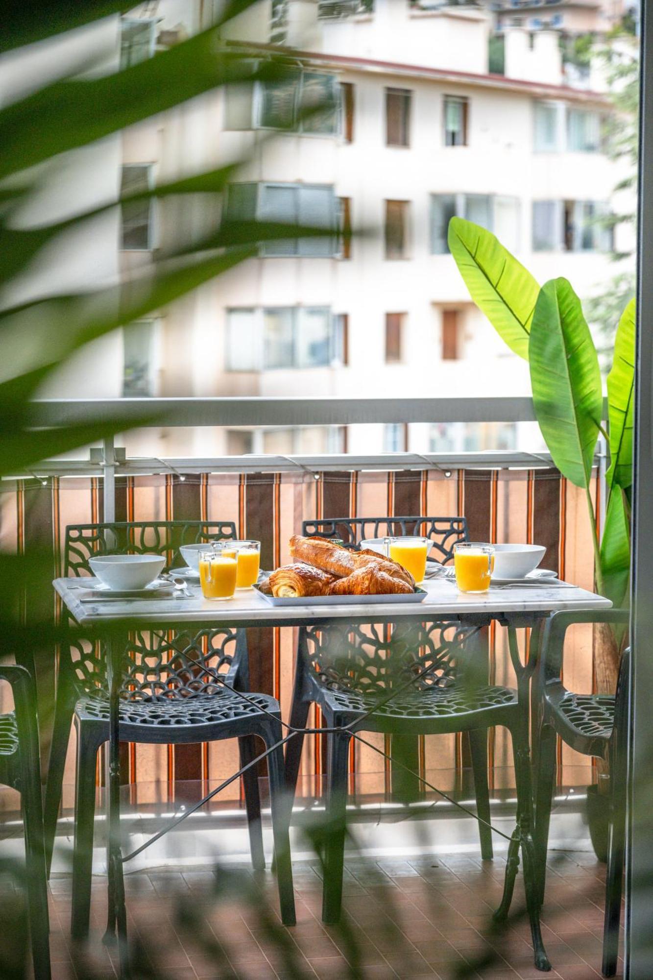 Le Coq Victor Hugo - Garage - Ac - Wifi - Quiet Apartment Roquebrune-Cap-Martin Bagian luar foto